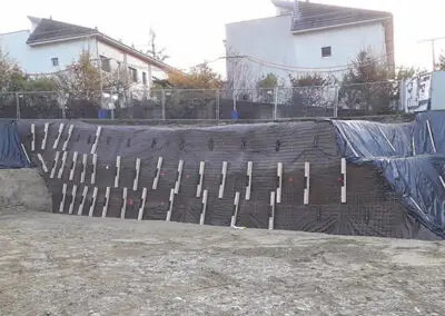 ANCRAGE TEMPORAIRE D’UNE PAROI D’EXCAVATION AU GRAND-SACONNEX