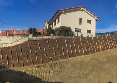 BLINDAGE TEMPORAIRE D’UNE PAROI D’EXCAVATION POUR LA CONSTRUCTION DE 6 LOGEMENTS