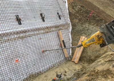 Travaux d'ancrage temporaire d'une paroi d'excavation pour une construction